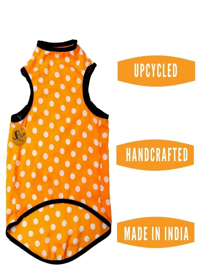 سايج سكوير تيشيرت للكلاب مطبوع عليه رسومات مربعة مميزة، تيشيرت رائج للكلاب، فائق النعومة وخفيف الوزن، ملابس مريحة وجيدة التهوية للكلاب، زي عصري (مقاس متوسط - 16 بوصة) (برتقالي منقط) - Image 3